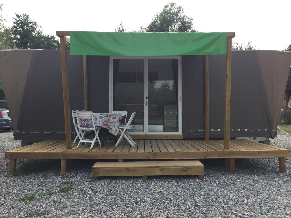 Camping Montorfano Zewnętrze zdjęcie